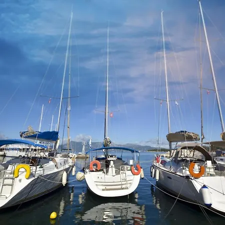 Bateau-hôtel Sun Odyssey 43id *